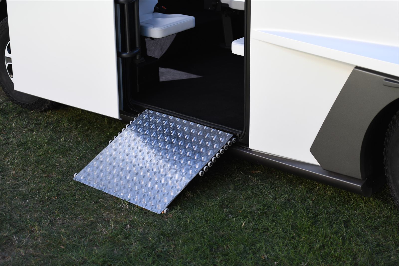 ETIOCA prototype with its access ramp deployed